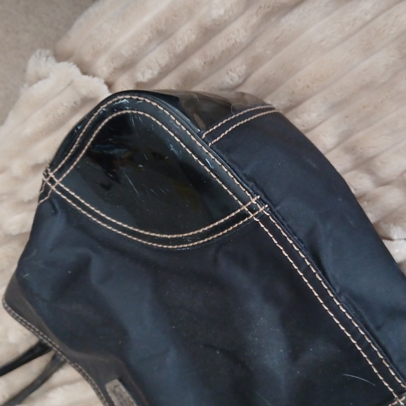 Purse - Picture 3 of 4